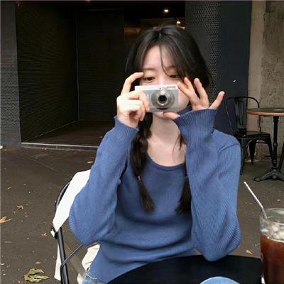 在你身边笑对明天